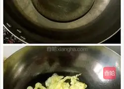 Illustration of how to make ham sausage and egg fried rice 3