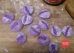 Illustration of how to make purple sweet potato bud steamed buns 6