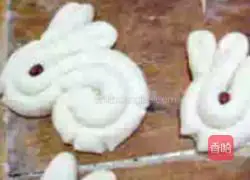 Illustration of how to make rabbit steamed buns 5