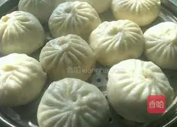 Illustration of how to make steamed buns with pork and radish 10