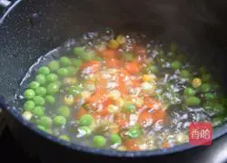 Illustration of home-cooked fried rice 3