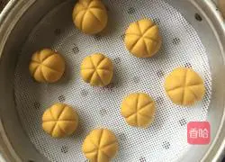 Illustration of how to make steamed pumpkin cake 8