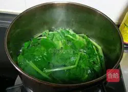 Illustration of how to make spinach soup noodles 6
