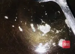 Illustration of how to make bacon and egg fried rice 12