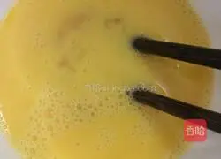 Illustration of how to make fried rice with fancy eggs 3