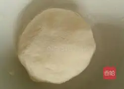 Illustration of how to make cabbage and shrimp cakes 2