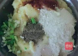 Illustration of making mashed potato cake 4