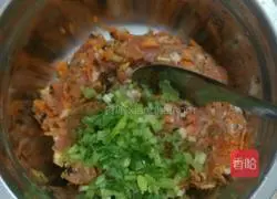 Illustration of how to make pan-fried meatloaf 8