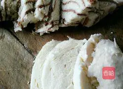 Illustration of how to make fried diced steamed buns 1