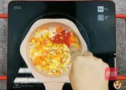 Three colors Illustration of how to make clam fried rice 7