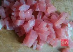 Illustration of how to make sea cucumber fried rice 2