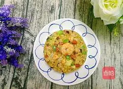 Illustration of how to make shrimp and egg fried rice 7