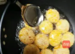 Illustration of how to make hollow sesame pumpkin cake 9