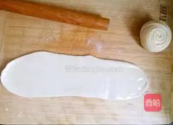 Illustration of how to make egg-filled pancakes 3