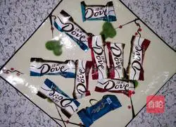 Good luck in the Year of the Rooster ~ Illustration of how to make chicken sugar buns 1