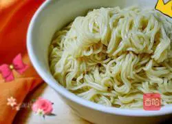 Illustration of homemade sweet soy sauce noodles 10
