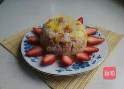 Illustration of how to make pineapple, ham and corn kernel fried rice 8