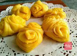 Illustration of how to make colorful steamed buns (pumpkin noodles) 17