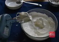 Blueberry Yogurt Muffins Recipe Illustration 8