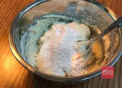 Illustration of how to make scallion pancakes 8