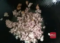 Illustration of how to make tomato minced meat noodles 4