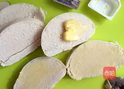 Illustration of how to make cheese steamed bun slices 3