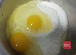 Illustration of how to make cartoon vegetable egg pancake 2