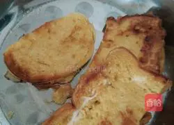 Illustration of how to make crispy steamed buns 8