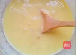 Illustration of how to make banana pancakes 5