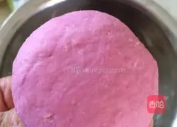 Illustration of how to make amaranth cold noodles 3