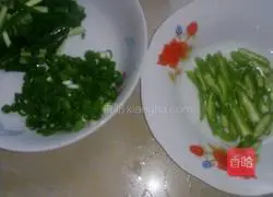 Illustration of how to make fried rice with mixed vegetables and eggs 3