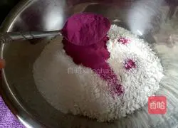 Illustration of how to make two-color steamed buns 1