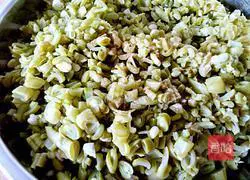 Illustration of how to make kidney bean buns 6