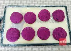 Illustration of how to make Zhixiang purple potato cake 9