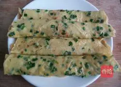 Leek Egg Pancake Recipe Illustration 9