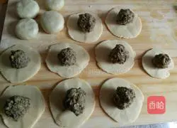 Illustration of how to make mung bean cake 7