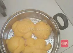 Illustration of how to make pumpkin pattern steamed buns 5