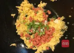 Home-style egg fried rice recipe illustration 3