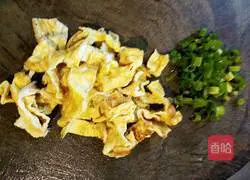 Illustration of how to make colorful fried noodles 3