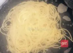 Illustration of how to make avocado corn noodles 1