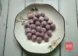Milk-flavored purple sweet potato Illustration of making glutinous rice balls 5