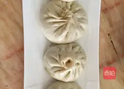 Illustration of how to make steamed buns stuffed with chives 4