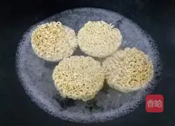 Illustration of how to make fried noodles 3