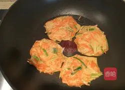 Illustration of how to make shredded pancakes 8