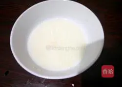 Illustration of making red date corn buns 2