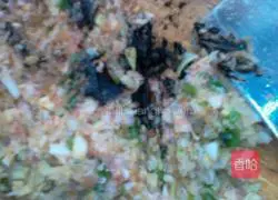 Illustration of making dumplings stuffed with white radish 7