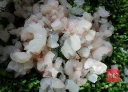 Illustration of how to make leek, shrimp, egg dumplings 5