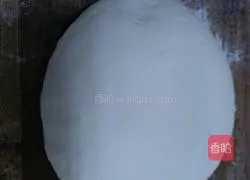 Illustration of how to make leek, shrimp and egg dumplings 3