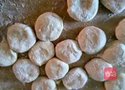 Illustration of how to make lotus leaf cake with meat~~ 6