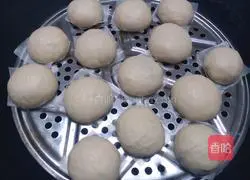 Illustration of how to make peanut buns 8